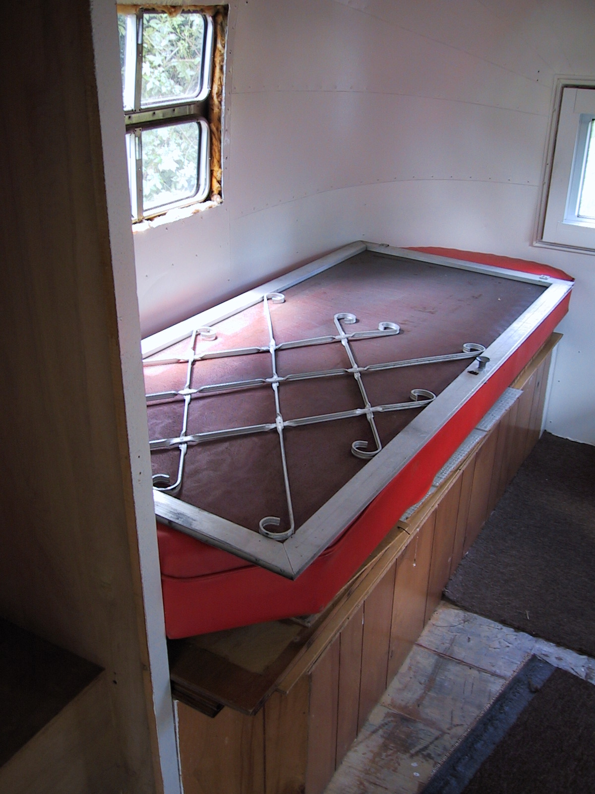 {short description of image}